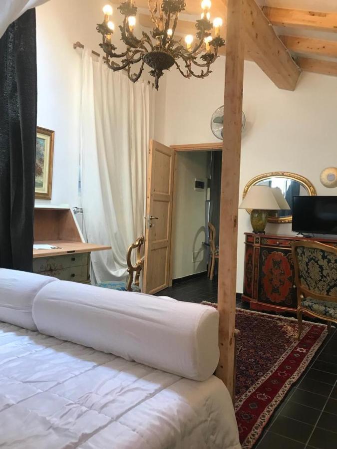 Sanctus Syrus 2 Bed & Breakfast Albenga Luaran gambar