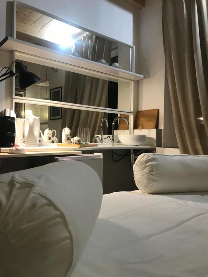 Sanctus Syrus 2 Bed & Breakfast Albenga Luaran gambar