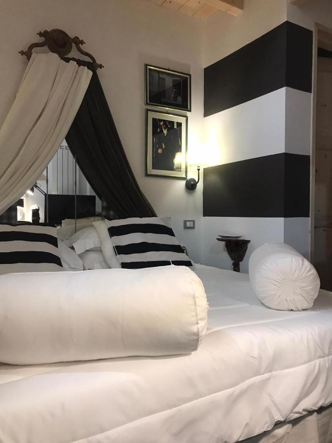 Sanctus Syrus 2 Bed & Breakfast Albenga Luaran gambar