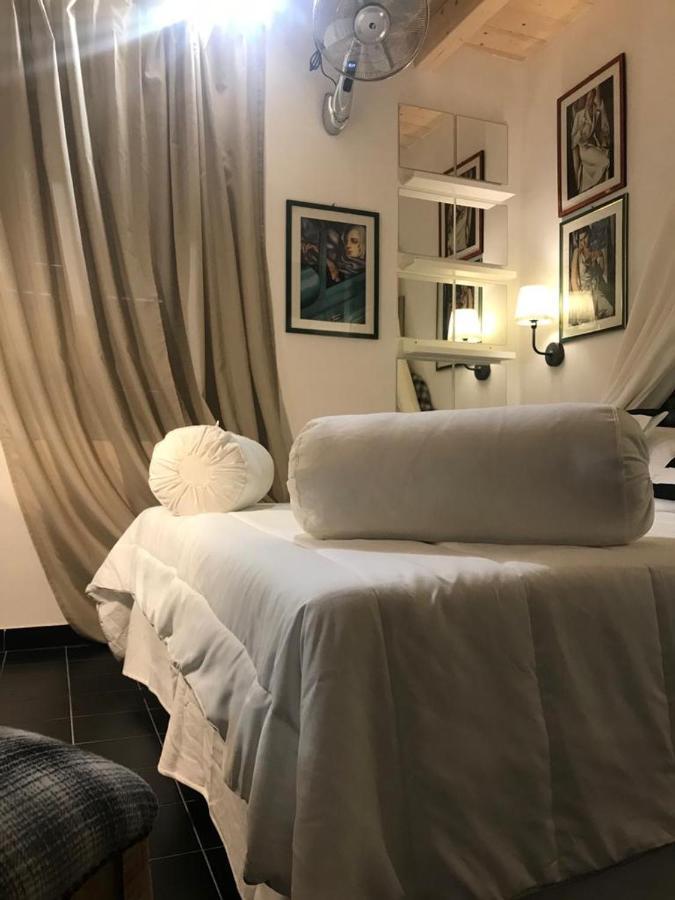 Sanctus Syrus 2 Bed & Breakfast Albenga Luaran gambar